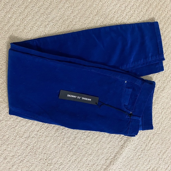 New with tags Blank NYC blue velvet skinny jeans - Picture 5 of 8